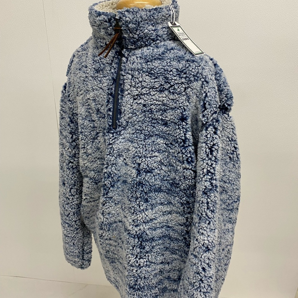 NWT!!Awesome for snowy weather.